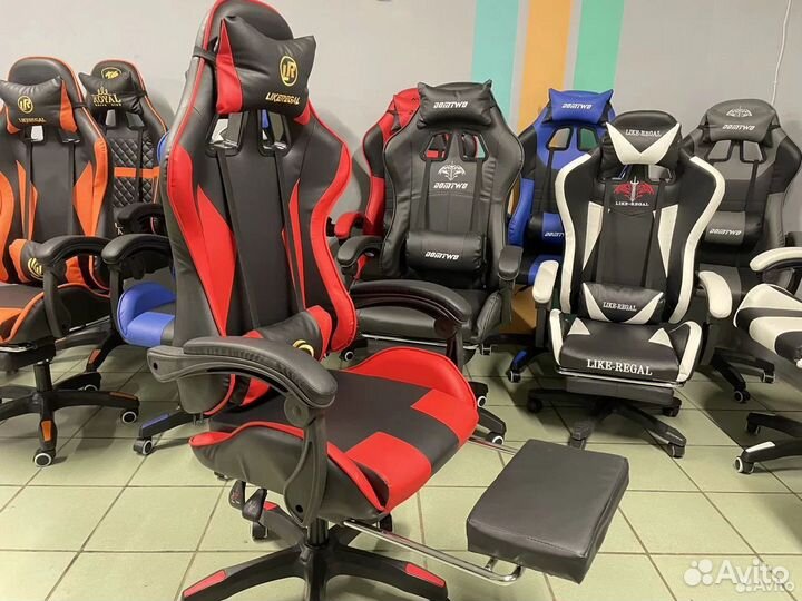 Игровое кресло компьютерное кресло