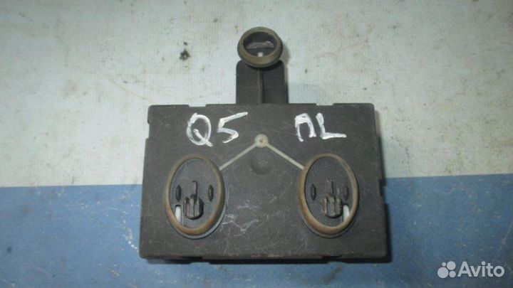 Блок управления дверью передний Audi Q5 8R