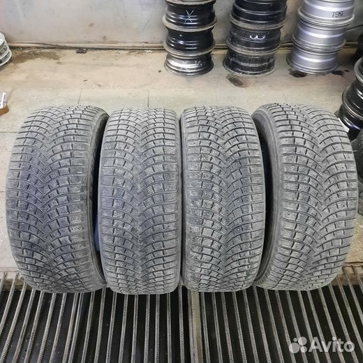 Michelin Latitude X-Ice North 2 285/60 R18