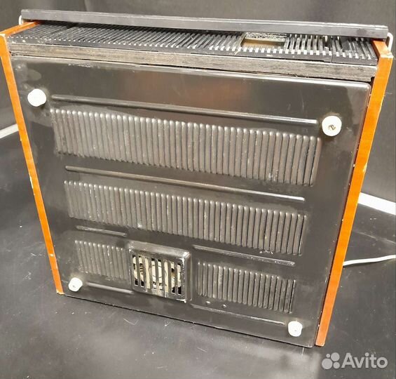 Катушечный магнитофон Иней-302