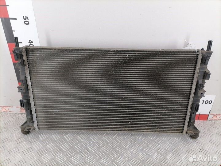 Радиатор основной для Volvo C30 1 30741094