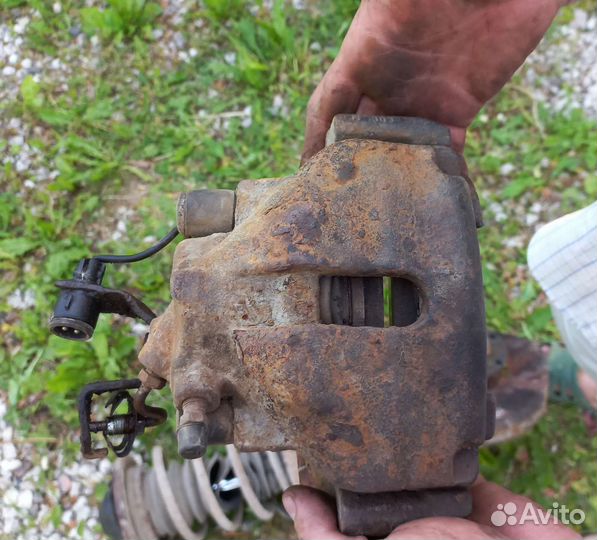 Тормозной суппорт