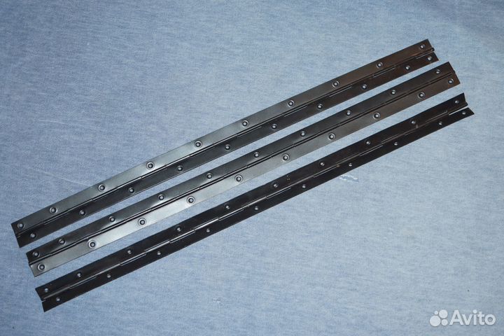 Петли рояльные, оксидированные 545 мм