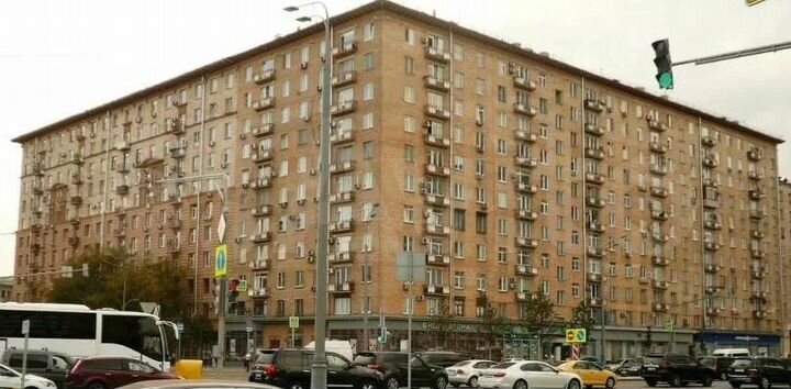 Машиноместо, 11 м²