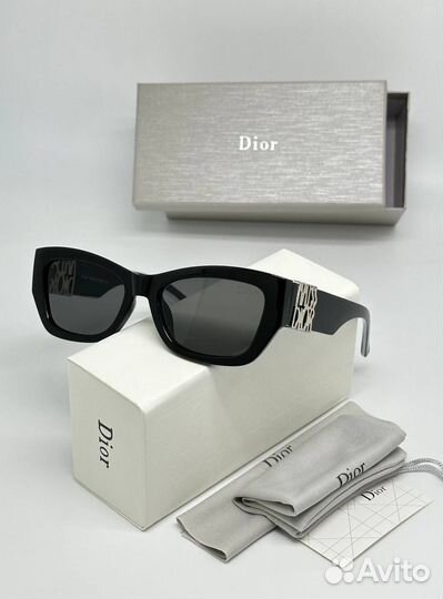 Солнцезащитные очки Dior