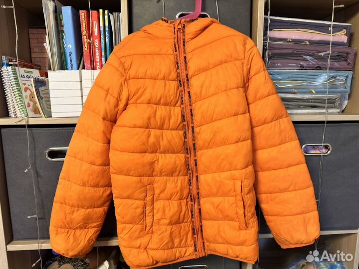 Куртка для мальчика 140 см