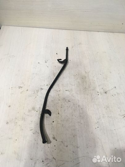 Трубка масляного щупа VAG Тоуарег 3.2 022115629R