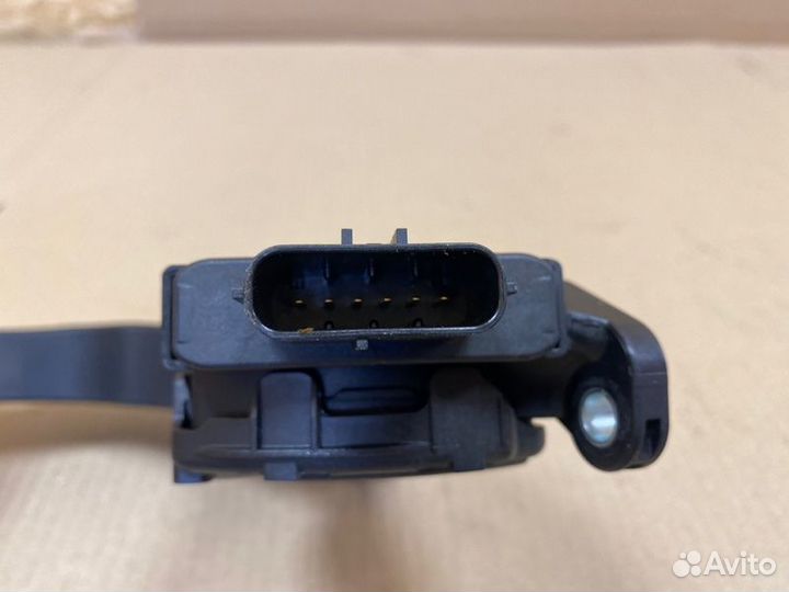 Педаль газа Audi A4 Allroad B8 CDN