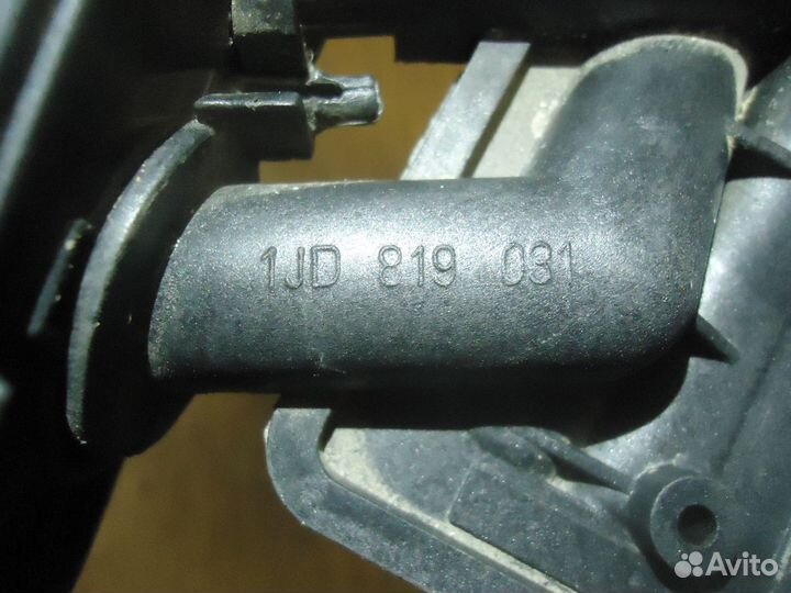 1JD819031 радиатор отопителя Skoda Octavia A4 Tour