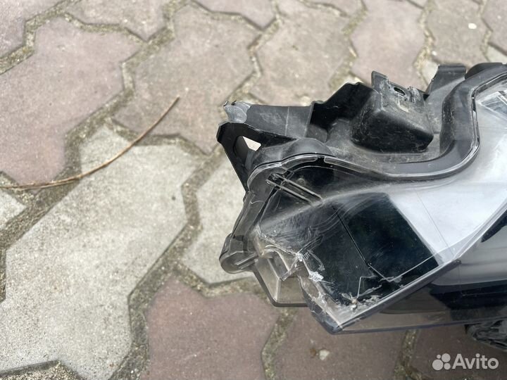 Левая фара Toyota C-HR 2020 full led