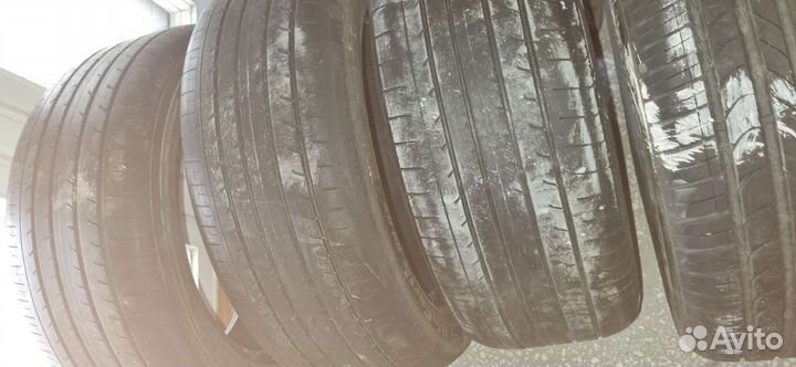 Yokohama BluEarth RV-02 225/55 R17