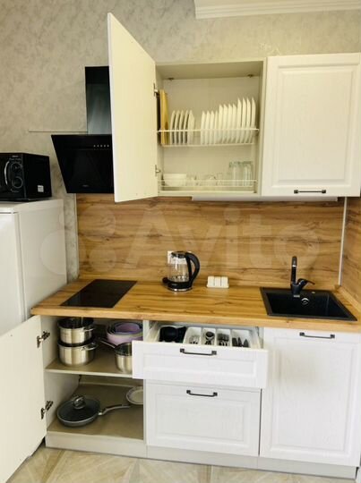 Квартира-студия, 50 м², 1/4 эт.