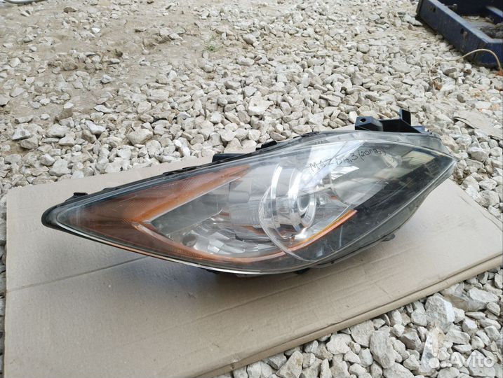 Мазда 3 Фара передняя правая
