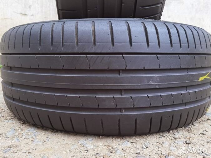 Pirelli P Zero 245/40 R19 94W