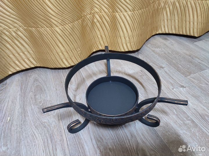 Подставка под садж, казан