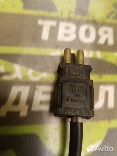 Датчик температуры Mercedes-Benz W140 М119 1992