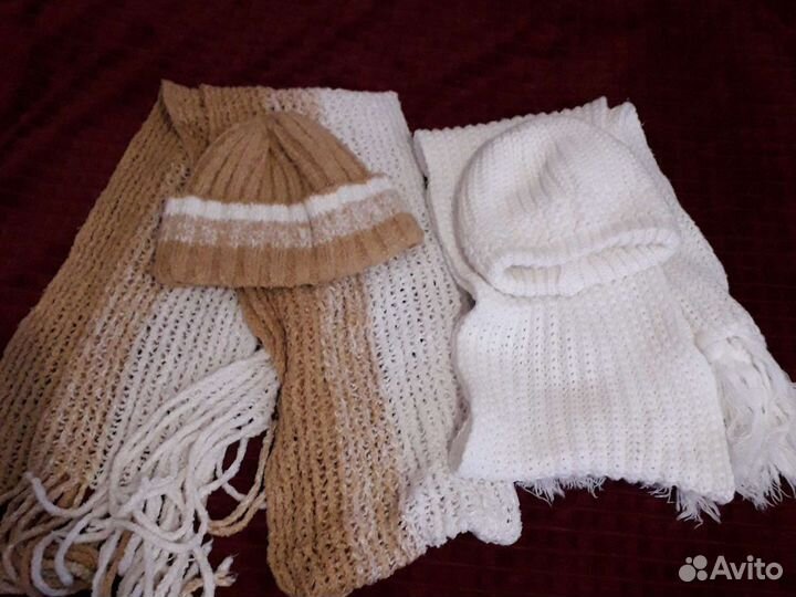 Шапка с шарфом женская