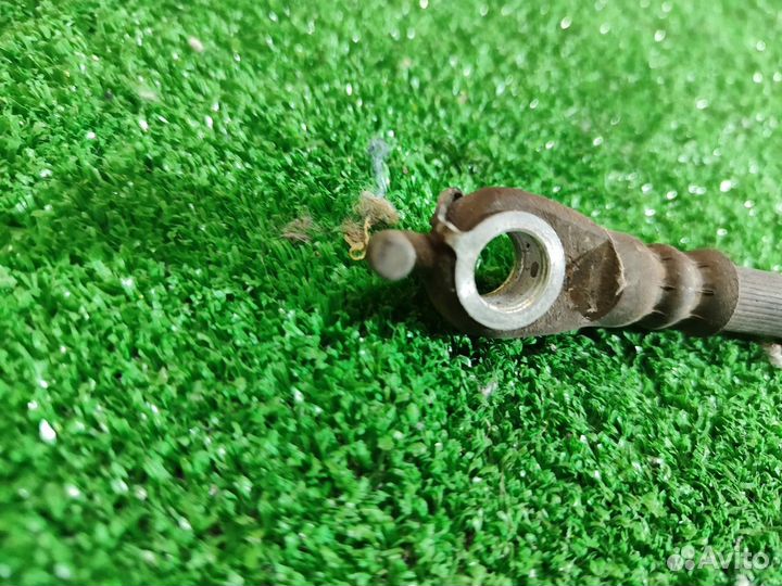 Шланг тормозной передний правый Toyota Auris E150