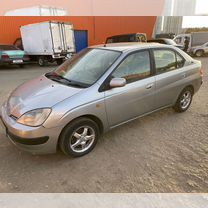 Toyota Prius 1.5 CVT, 1998, 200 000 км, с пробегом, цена 210 000 руб.