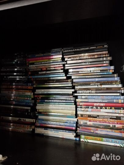 Двд диски с фильмами и мультфильмами