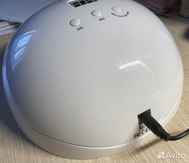 Лампа для ногтей