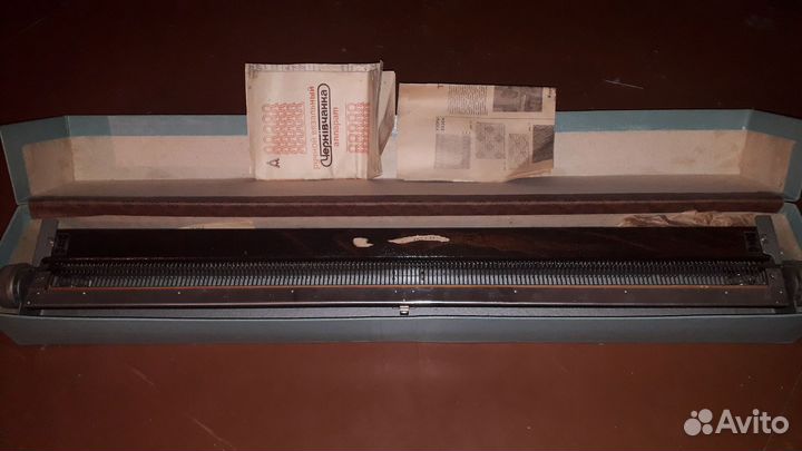 Машинка для ручного вязания