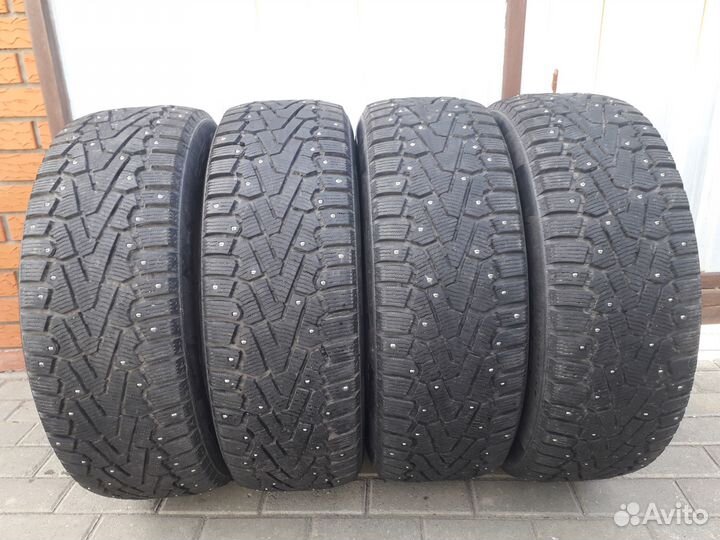 Pirelli Ice Zero 235/65 R17 108T