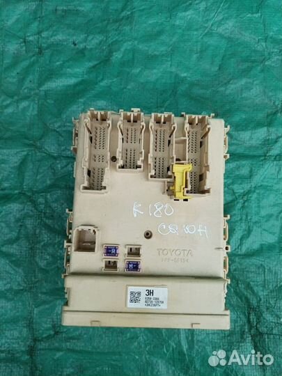 Блок предохранителей Toyota Corolla 2012-2016 г