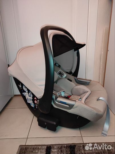 Детское автокресло от 0 Inglesina Aptica