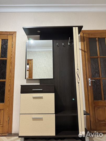 Шкаф в прихожую