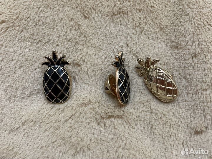 Брошки/значки ананас