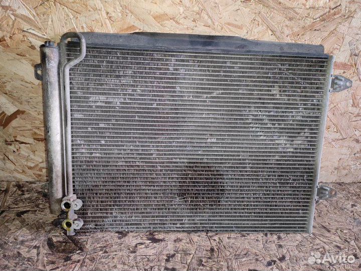 Радиатор кондиционера Volkswagen Passat B6 BLR