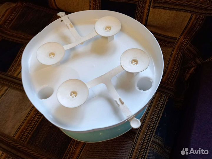 Стульчик для купания в ванной