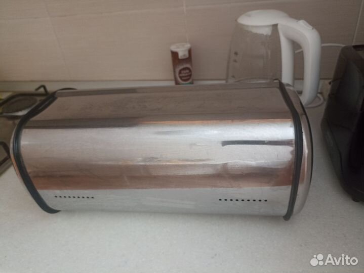 Хлебница металлическая