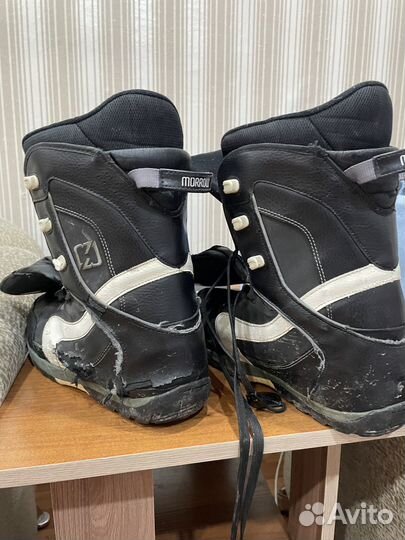 Сноубордические ботинки 43,5