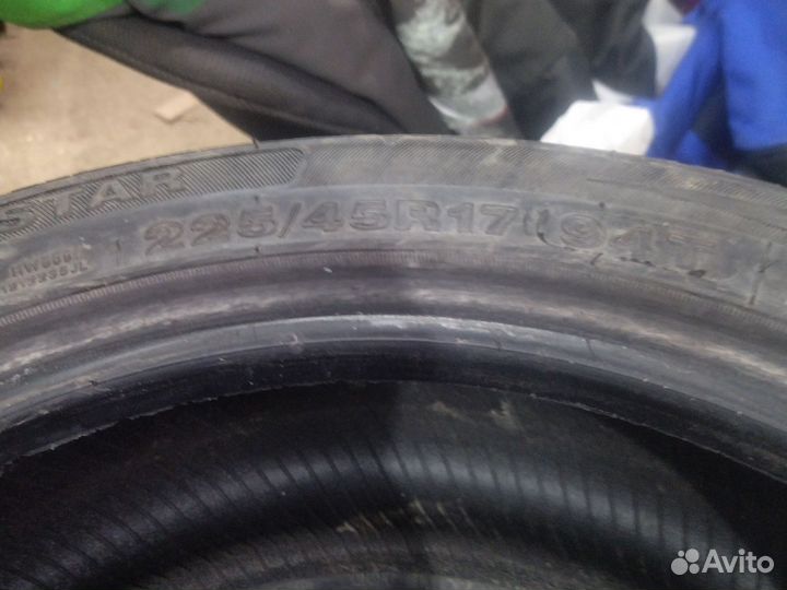 DoubleStar DW09 225/45 R17 94T