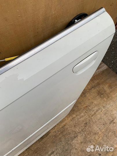 Дверь задняя левая Audi A4 B7