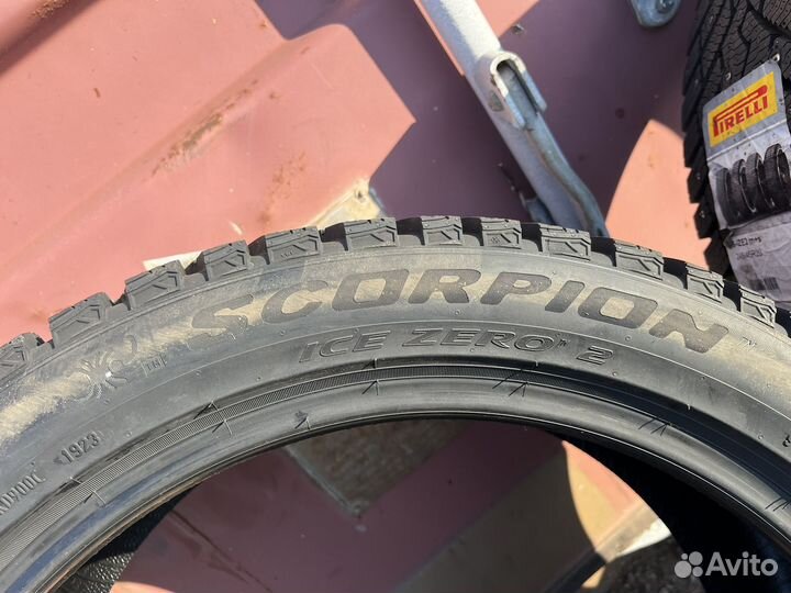 Pirelli Scorpion Ice Zero 2 245/45 R20