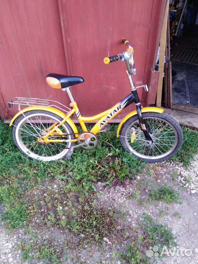 Детский велосипед 18 дюймов б/у
