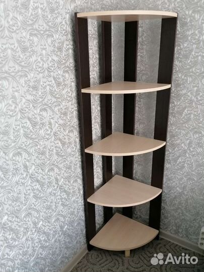 Полка настенная угловая