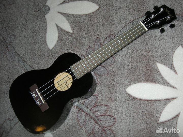 Новая чёрная укулеле концерт / есть доставка