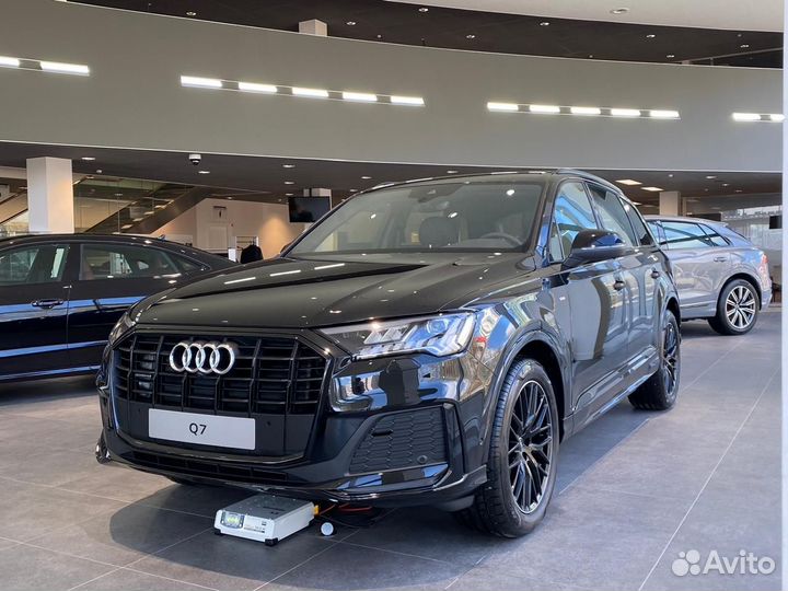 Audi Q7 3.0 AT, 2023