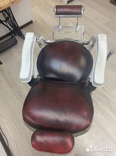 Барберское кресло, парикмахерское кресло