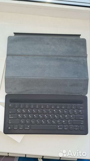 Apple smart keyboard