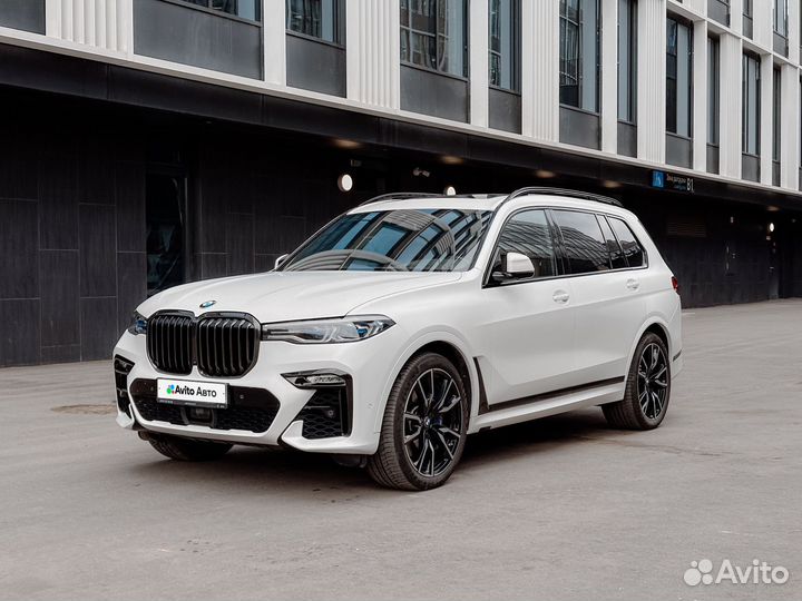 BMW X7 3.0 AT, 2022, 15 000 км