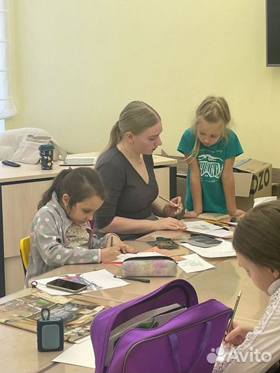 Педагог по рисованию