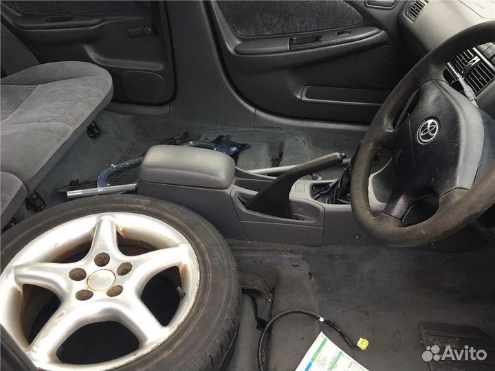 Разбор на запчасти Toyota Avensis 1 1997-2003