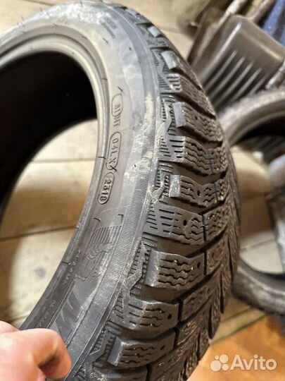 Michelin X-Ice North 4 255/40 R18 и 225/45 R18 99T