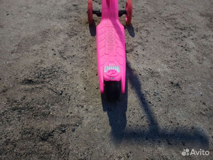 Самокат детский трехколесный