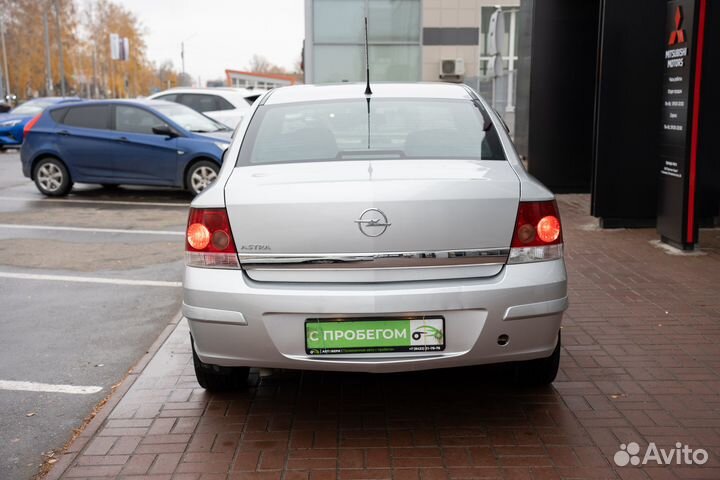 Opel Astra 1.8 МТ, 2010, 57 445 км